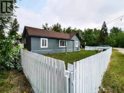 201 LEWIS Drive | Quesnel British Columbia | Slide Image Thirty-two