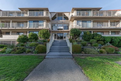 33233 BOURQUIN Crescent | Abbotsford British Columbia | Slide Image One