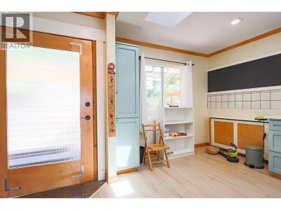 743 APPLEYARD Court | Port Moody British Columbia | Slide Image Nine