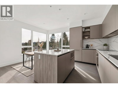 1209 CECILE Drive | Port Moody British Columbia | Slide Image Three
