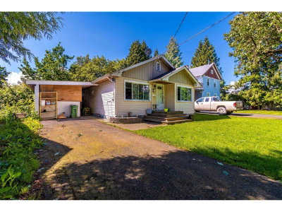 9475 STANLEY Street | Chilliwack British Columbia | Slide Image Two