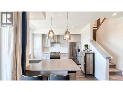 3535 PRINCETON Avenue | Coquitlam British Columbia | Slide Image Eighteen
