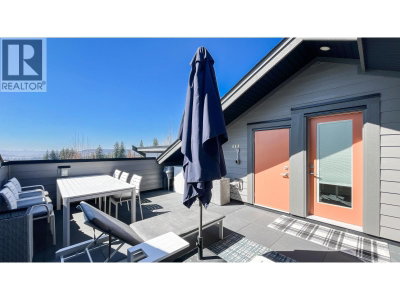 3535 PRINCETON Avenue | Coquitlam British Columbia | Slide Image Eight
