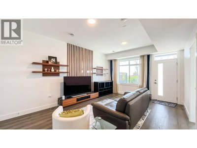 3535 PRINCETON Avenue | Coquitlam British Columbia | Slide Image Nine