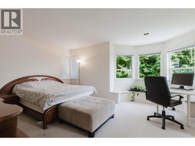 1565 BRAMBLE Lane | Coquitlam British Columbia | Slide Image Fifteen