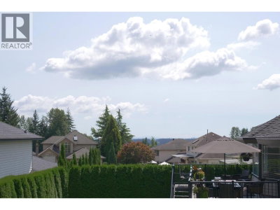 1565 BRAMBLE Lane | Coquitlam British Columbia | Slide Image Thirty-two