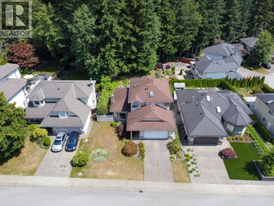 1565 BRAMBLE Lane | Coquitlam British Columbia | Slide Image Thirty-four
