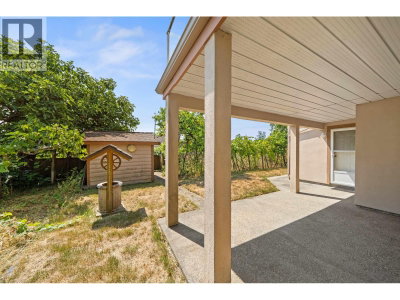 2677 FORTRESS Drive | Port Coquitlam British Columbia | Slide Image Thirty-six