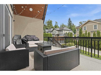 17108 4 Avenue | Surrey British Columbia | Slide Image Eighteen