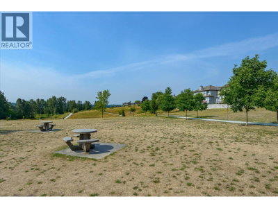 920 CITADEL Drive | Port Coquitlam British Columbia | Slide Image Forty