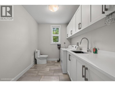 23376 124 Avenue | Maple Ridge British Columbia | Slide Image Thirteen