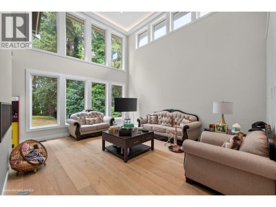 23376 124 Avenue | Maple Ridge British Columbia | Slide Image Twenty-one