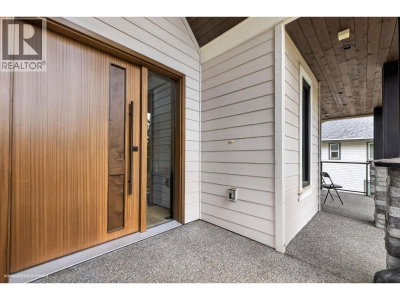 23376 124 Avenue | Maple Ridge British Columbia | Slide Image Twenty-four