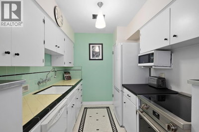 1565 BURNABY Street | Vancouver British Columbia | Slide Image Two