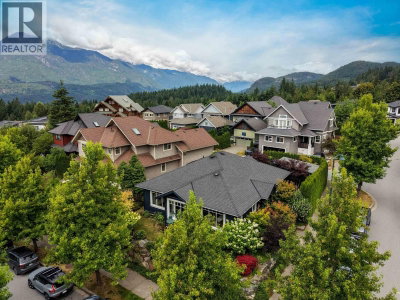 2985 STRANGWAY Place | Squamish British Columbia | Slide Image Seventeen