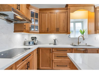 16488 104A Avenue | Surrey British Columbia | Slide Image Eleven