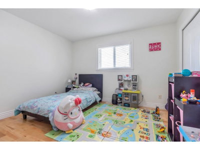 16488 104A Avenue | Surrey British Columbia | Slide Image Thirty