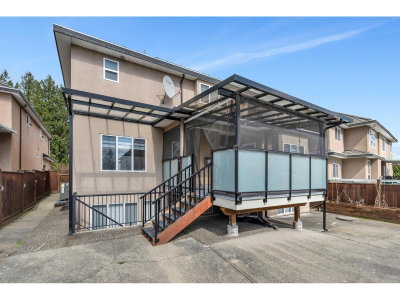 16488 104A Avenue | Surrey British Columbia | Slide Image Thirty-eight