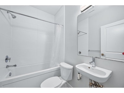 20180 84 Avenue | Langley British Columbia | Slide Image Twelve