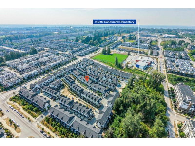 20180 84 Avenue | Langley British Columbia | Slide Image Three