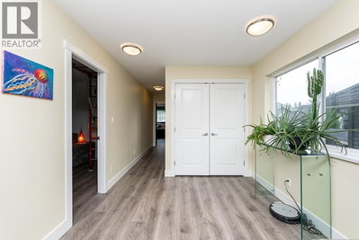 1461 DAYTON Street | Coquitlam British Columbia | Slide Image Eighteen