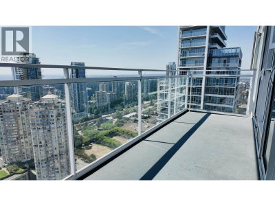 4670 ASSEMBLY Way | Burnaby British Columbia | Slide Image Sixteen