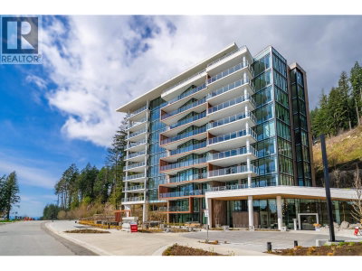 3963 UPLANDS Way | West Vancouver British Columbia | Slide Image Thirty