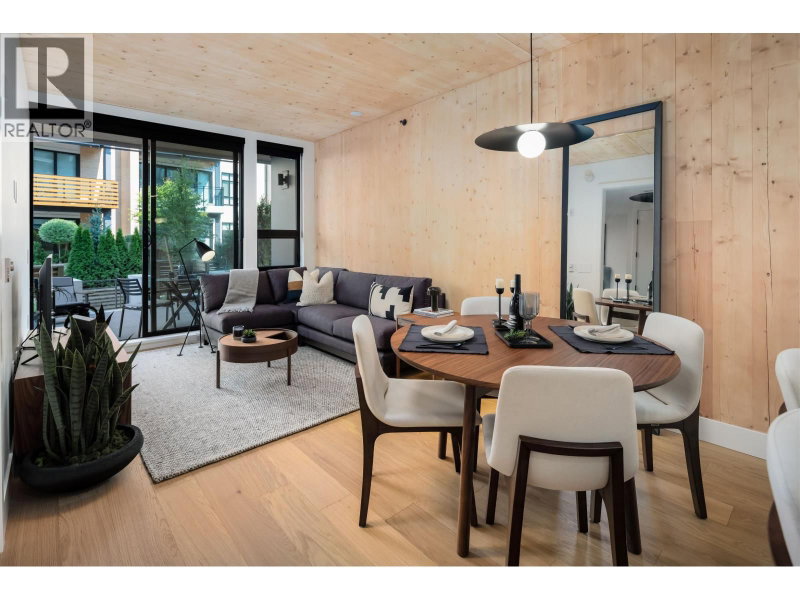310 SALTER Street New Westminster British Columbia, V3M 0N7 - 2 Bedrooms Condo For Sale