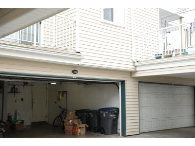 10077 156 Street | Surrey British Columbia | Slide Image Eighteen