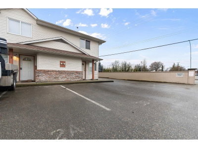 9206 CORBOULD Street | Chilliwack British Columbia | Slide Image Four