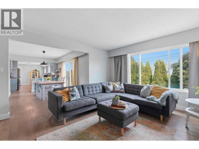 5351 CRESCENT Drive | Delta British Columbia | Slide Image Three