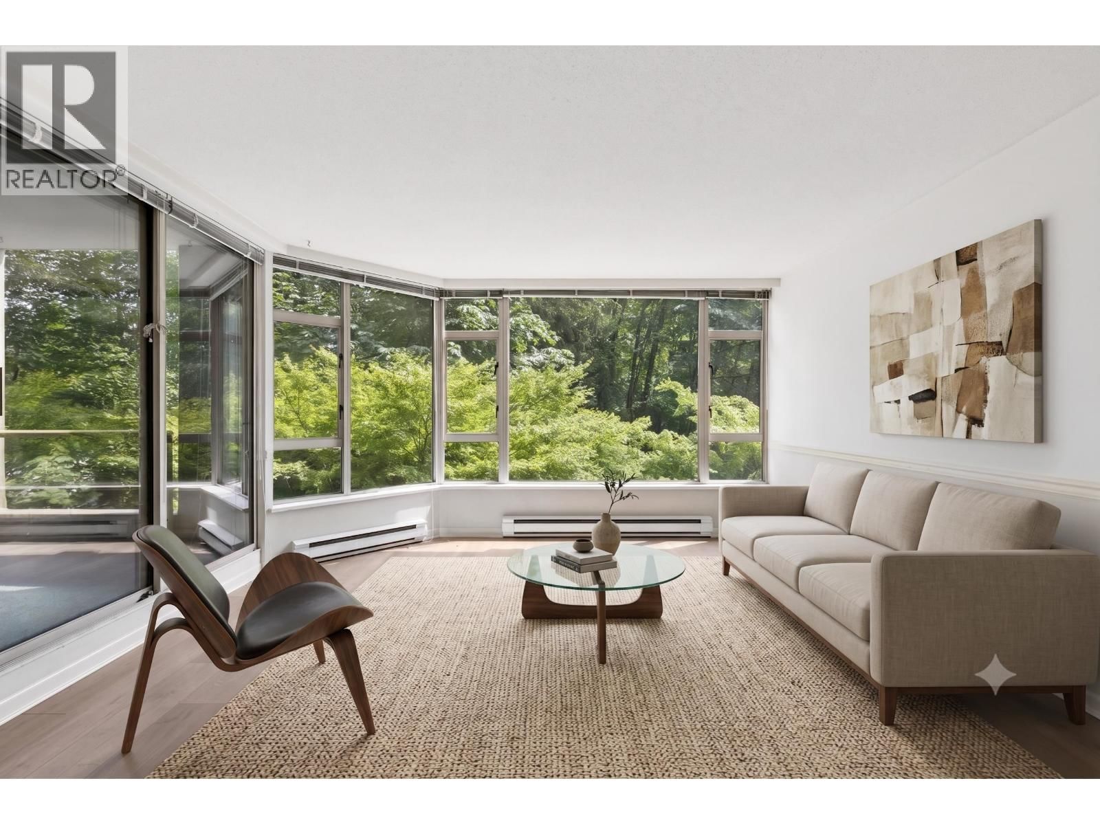1327 KEITH Road, North Vancouver, British Columbia V7J 3T5