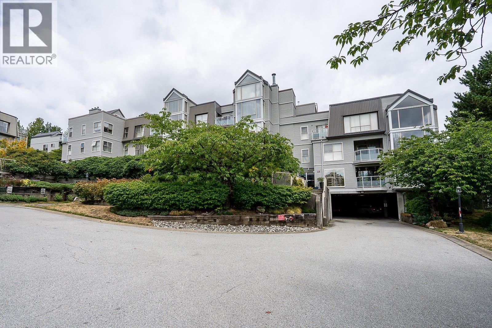 48 RICHMOND Street, New Westminster, British Columbia V3L 5P4