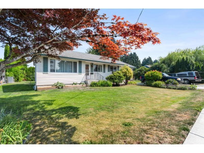 46439 STRATHCONA Road | Chilliwack British Columbia | Slide Image Two
