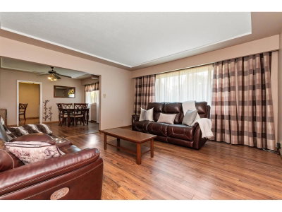 46439 STRATHCONA Road | Chilliwack British Columbia | Slide Image Five