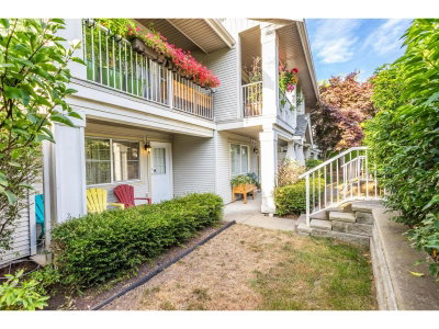 6568 193B Street | Surrey British Columbia | Slide Image Thirty-five