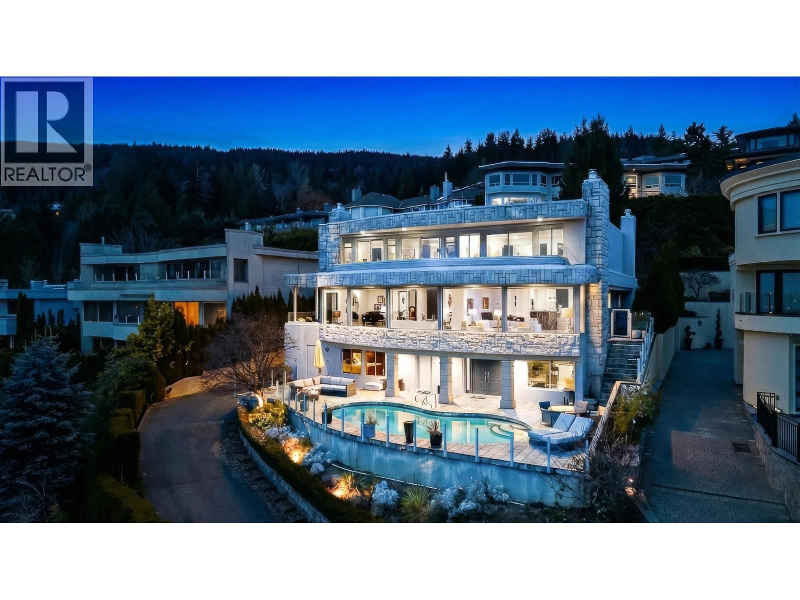 1439 CHIPPENDALE Road, West Vancouver, British Columbia V7S 2N7