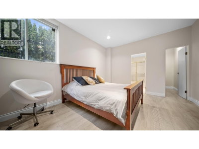 1439 CHIPPENDALE Road | West Vancouver British Columbia | Slide Image Thirty-four