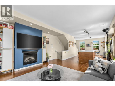 2495 DAVIES Avenue | Port Coquitlam British Columbia | Slide Image Five