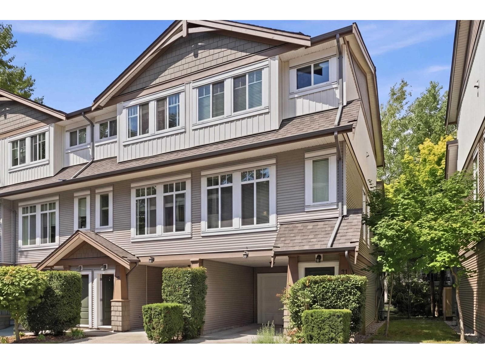 8250 209B Street, Langley, British Columbia V2Y 0J7