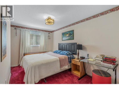 11330 LAKESIDE Drive | Prince George British Columbia | Slide Image Nineteen
