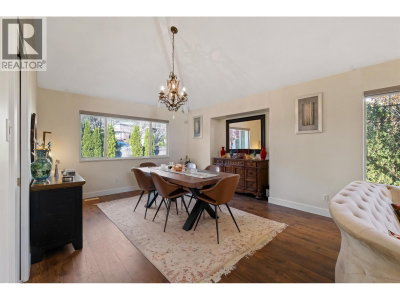 1512 EAGLE MOUNTAIN Drive | Coquitlam British Columbia | Slide Image Five