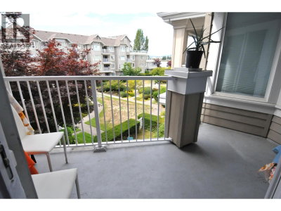 5888 DOVER Crescent | Richmond British Columbia | Slide Image Fifteen