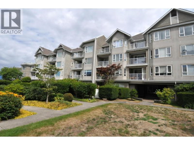 5888 DOVER Crescent | Richmond British Columbia | Slide Image Eighteen