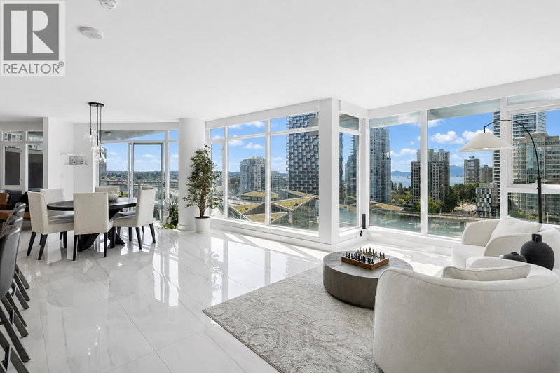 1372 SEYMOUR Street Vancouver British Columbia, V6B 0L1 - 3 Bedrooms Condo For Sale
