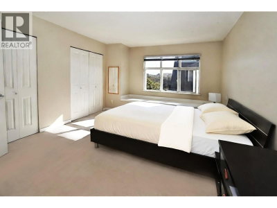 9800 ODLIN Road | Richmond British Columbia | Slide Image Eight