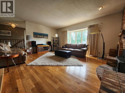 232 KING Drive | Prince George British Columbia | Slide Image Five