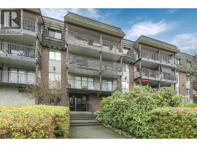 170 3RD Street | North Vancouver British Columbia | Slide Image Twenty-three