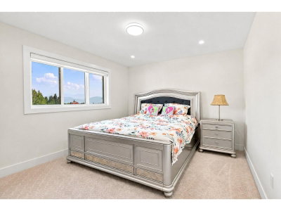 32594 PEARDONVILLE Road | Abbotsford British Columbia | Slide Image Twenty