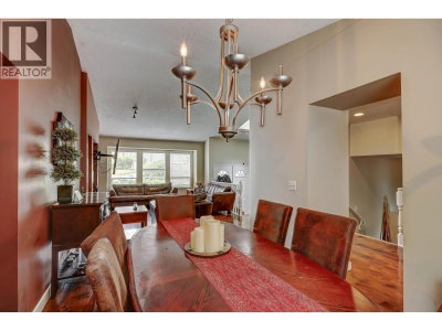 2986 ALBION Drive | Coquitlam British Columbia | Slide Image Twelve